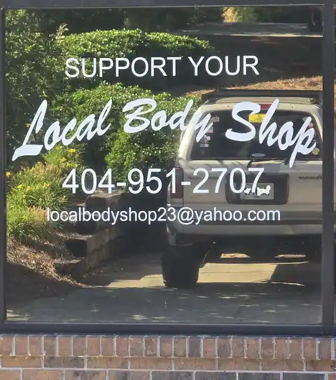 Local Body Shop in Kennesaw