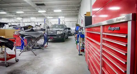 Tidwell Collision Center of Kennesaw in Kennesaw
