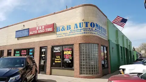 Hummel's B&B Automotive Service in Lakewood