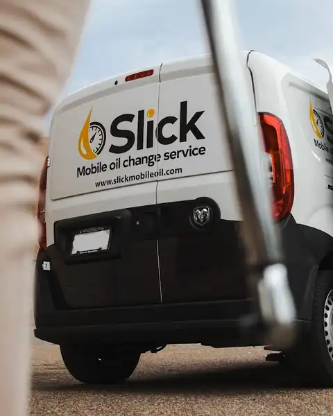 Slick Mobile Oil in Littleton
