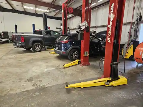 Joe's Auto Repair in Longwood