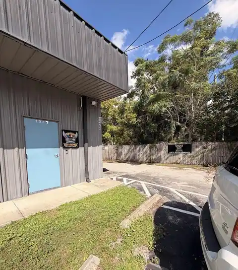 Set Up Auto Repair in Longwood