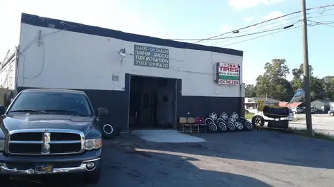 Besty's New &used Tires/Auto repair in Mableton
