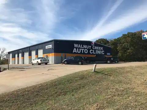 Walnut Creek Auto Clinic in Mansfield