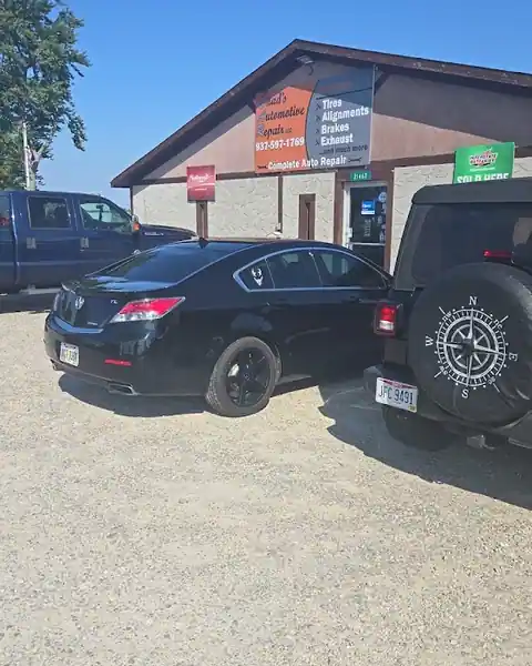 Chads Automotive Repair in Maplewood