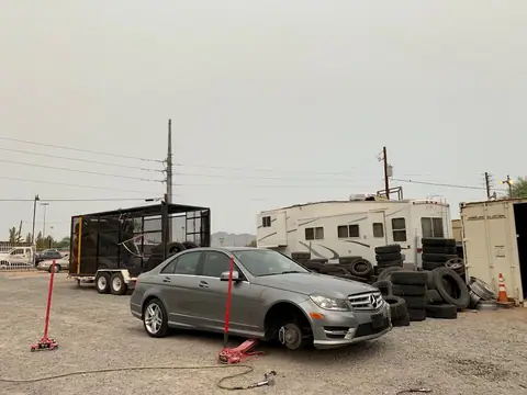Royalty Tires LLC in Maricopa