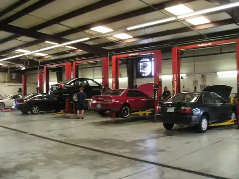 Alan Cox Premier Auto Care in Marietta
