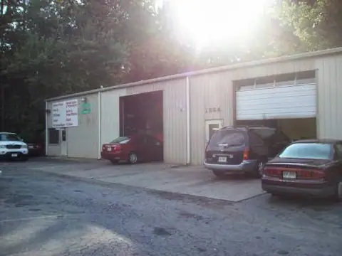 Payless Auto Repair in Marietta