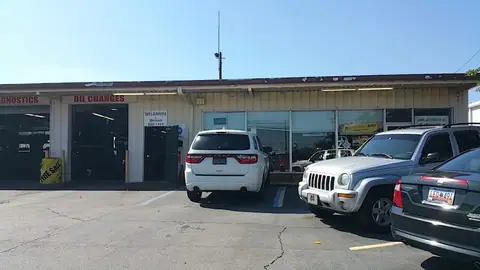 Sarks Automotive in Mauldin