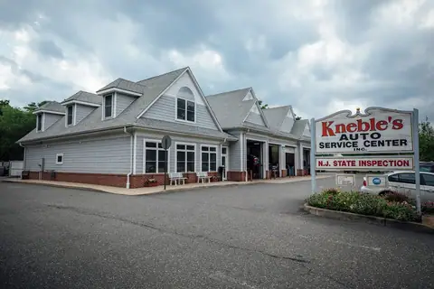 Kneble's Auto Service Center in Mays Landing