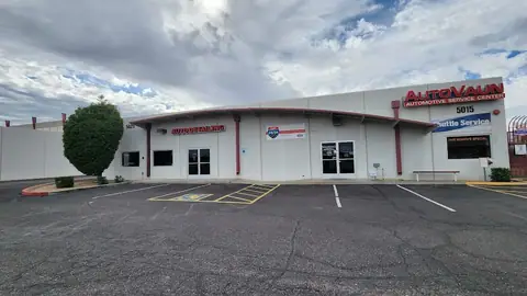 Autovaun Automotive Services Center in Mesa