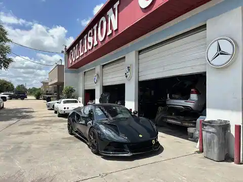 Collision Clinic in Missouri City
