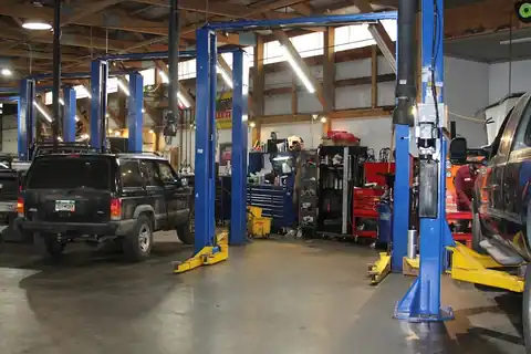 Grant Automotive Conifer in Morrison