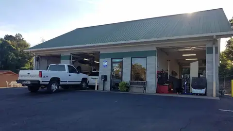 Barrett Automotive in Murrayville