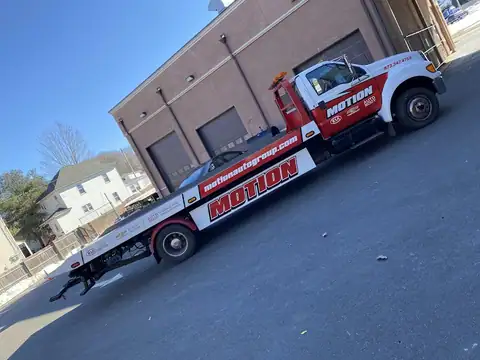 Motion Auto Body in Netcong