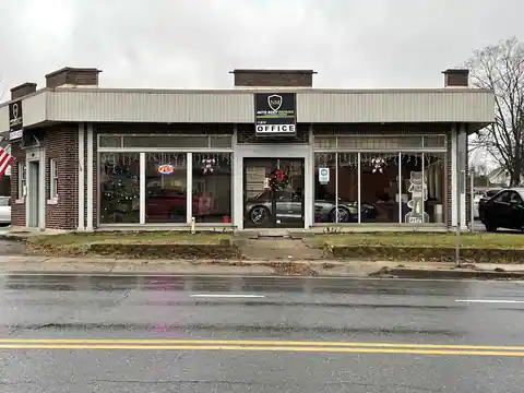 NEW MILFORD AUTO BODY in New Milford