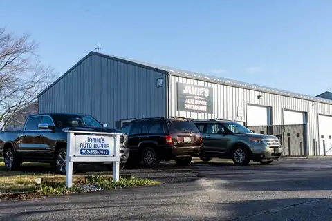 Jamie's Auto Repair in Newark