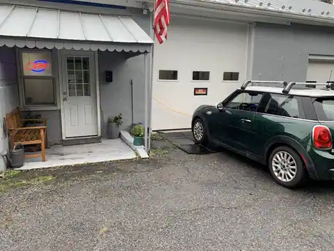 SRsWÜrks in Newton