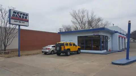 Metro Glass, Inc. in Norman
