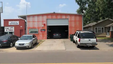 Unlimited Auto Repair LLC in Norman