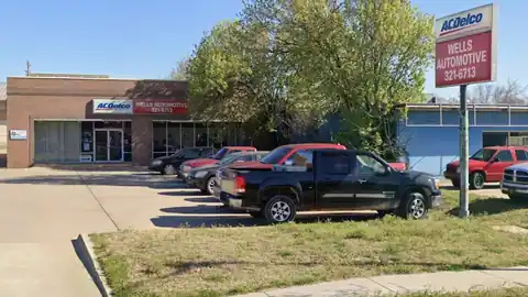 Wells Automotive Repair in Norman