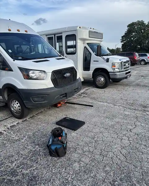 A's On The Way Mobile Tire & Roadside in Overland Park