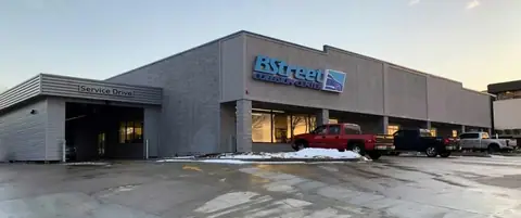 B Street Collision of Overland Park in Overland Park