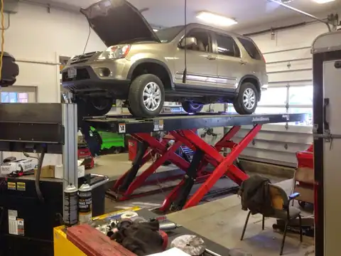 Stan's Auto Body Ltd. in Patterson