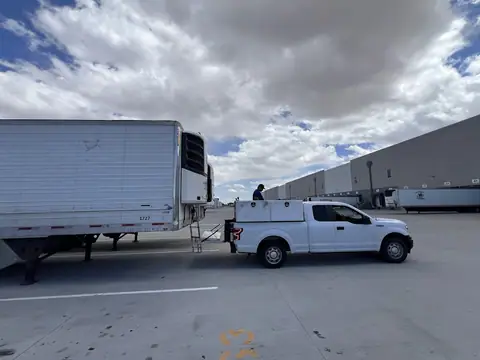 AZ Desert Mobile Reefer & Trucks Repair in Phoenix