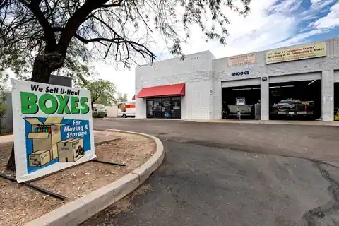 CB Auto Repair And Air in Phoenix