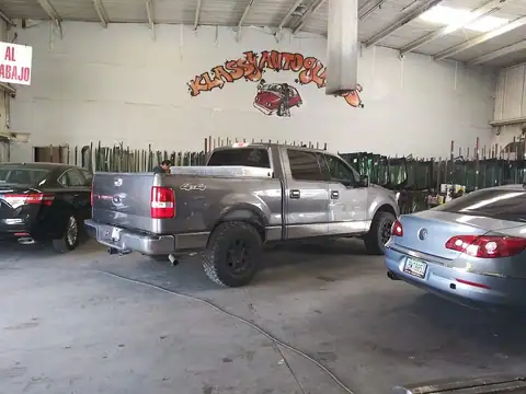 Klassy Auto Glass in Phoenix