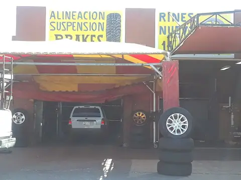 Llantera Hernandez in Phoenix