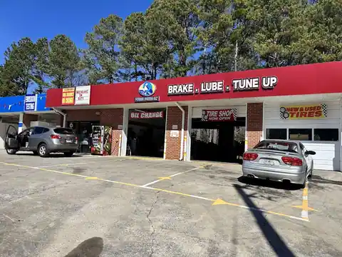 Powder Springs Brake, Lube & Tune Up in Powder Springs