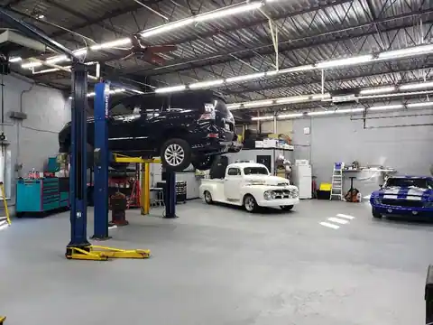 Towne Auto Repair in Randolph