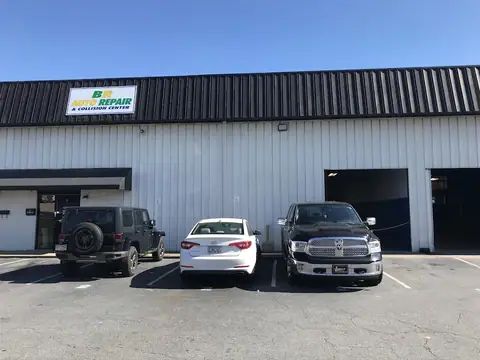 BR Auto Repair & Collision Center in Roswell