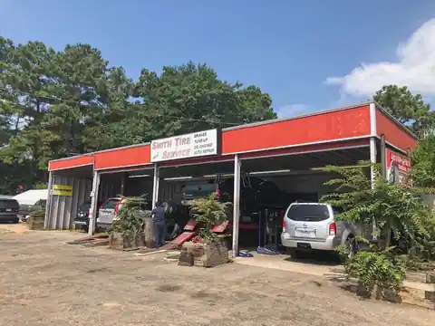 Smith Tire and Service in Roswell