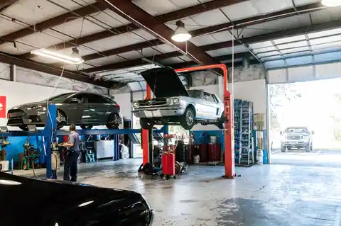 A-Z Auto Repair in Sarasota