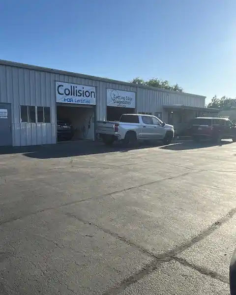 Cutting Edge Diagnostics-Auto Body Repair in Sarasota