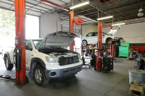 Nott's Automotive in Sarasota