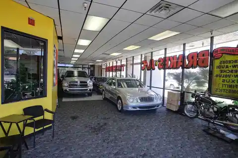Airpark Auto Clinic in Scottsdale