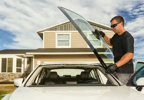 Scottsdale Windshield Replacement in Scottsdale