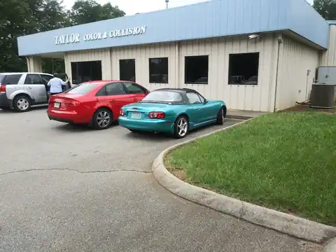 Taylor Color & Collision in Simpsonville