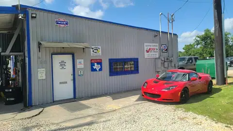 Ruffino Express Automotive Repair in Spring