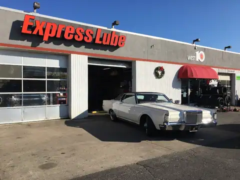 West 10 Express Lube in Succasunna