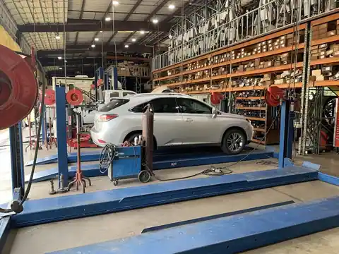 Car Fix Center in Sugar Land