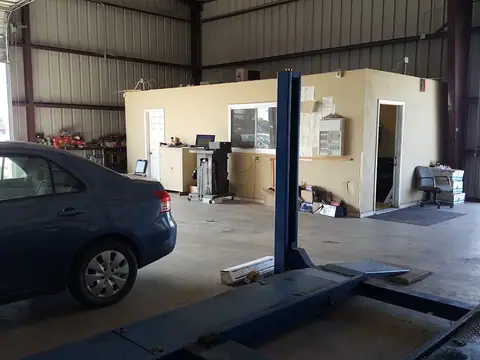 Friends Car Care in Sugar Land