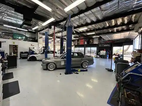 EuroComp Garage in Tempe