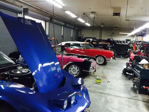 Legends Luxury Auto Repair in Tempe