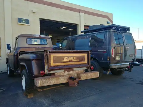 Rob Baker Automotive in Tempe