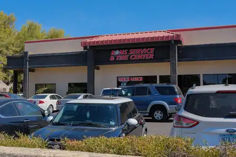 Ron’s Service and Tire Center in Tempe